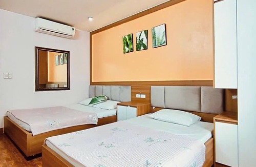 Long Bien Hotel | Sao Mai Hotel by Bay Luxury
