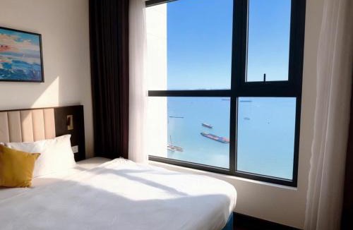 Hon Gai Apartment | Sapphire Ha Long Apartment - Sea View