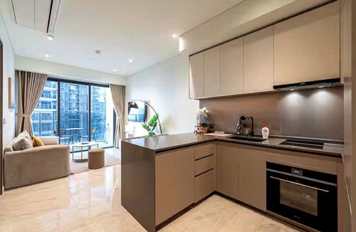 Thu Thiem Hotel | Sarang Smile Luxstay The Opera Metropole