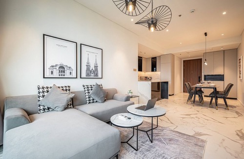Thu Thiem Hotel | Sarang Smile Luxstay The Crest Residence