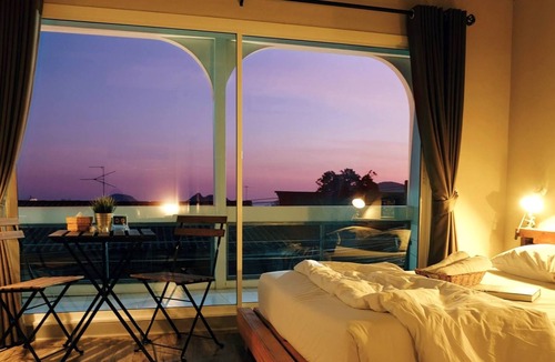 Sattahip Hostel | Sattahiptale Boutique Guest House & Hostel