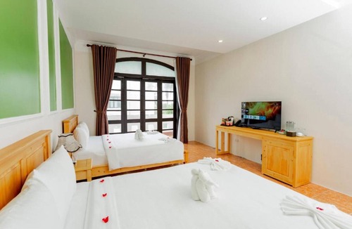 Cua Đai Hotel | Sea and Sand Hotel