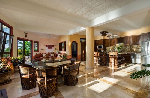 Litibu House | Secluded Beachfront Sanctuary w/Epic Sunsets & Palapa Lounge