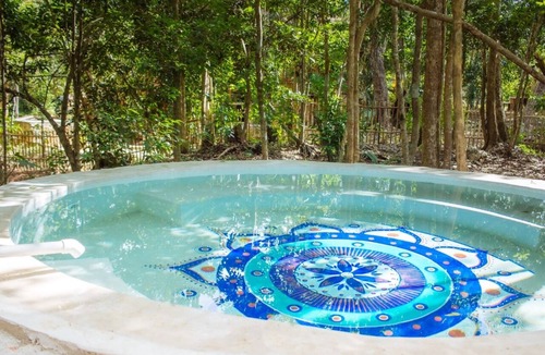 Francisco Uh May Cabin | Selvaluna Eco-chic cabin