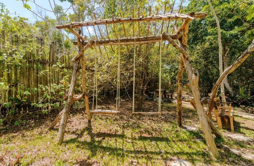 Francisco Uh May Cabin | Selvaluna Eco-chic cabin