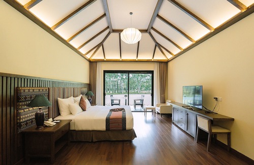 Bay Lang Hotel | Serena Resort Kim Boi