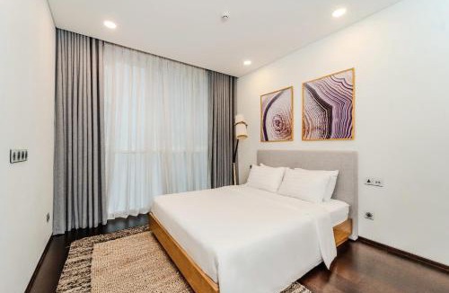 District 3 Villa | Serenity Saigon Sky Villas - Free One Way Airport Shuttle