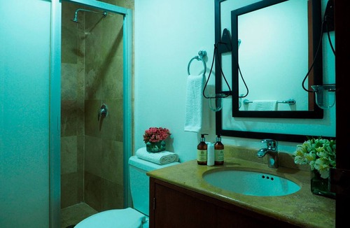 Reforma Apartment | Sevilla Tower - Style & Comfort at Diana the Huntress & Reforma