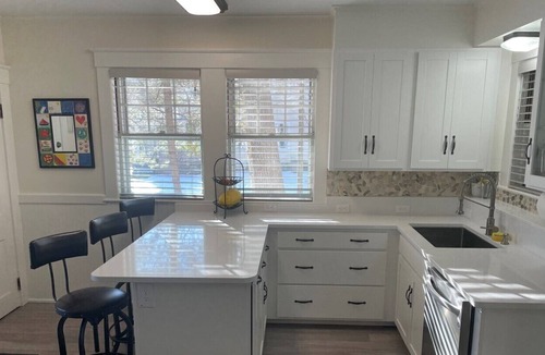 Wolfeboro House | Sewall Road Compound - Sleeps 14 #538