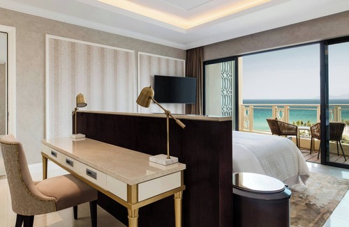 Ngu Hanh Son Resort | Sheraton Grand Danang Beach Resort & Spa