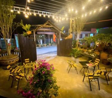 Bac Ha Apartment | Shin House Homestay