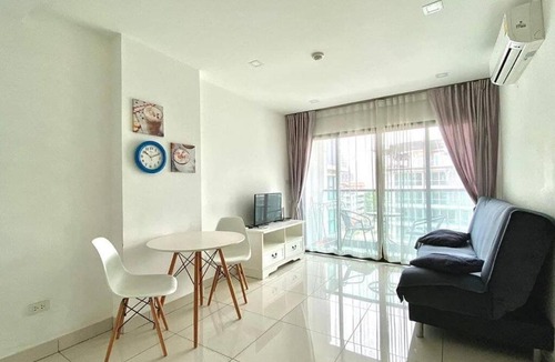 Pratumnak Hill Apartment | Siam Oriental Plaza