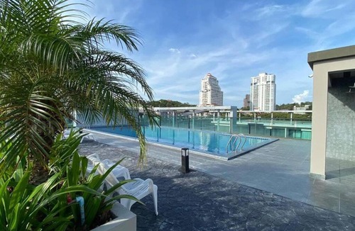 Pratumnak Hill Apartment | Siam Oriental Plaza