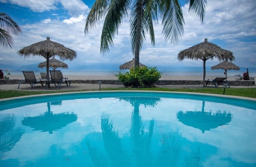 La Cruz de Huanacaxtle Cabin | SimplyBaku - Beach Amenecer