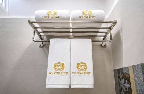Go Vap Hotel | Sky Star Hotel