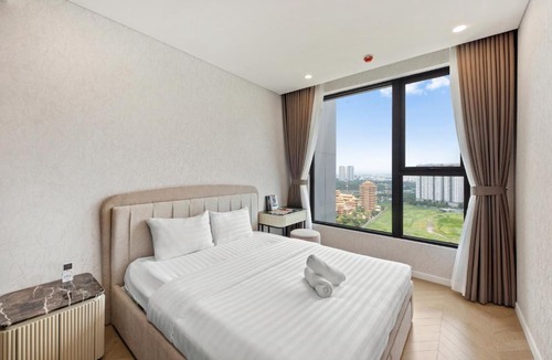 Thao Dien Apartment | Smile Home - Lumiere Riverside - Luxury Stay in Thao Dien