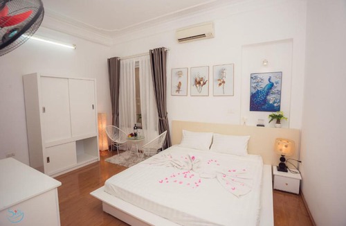 Hang Trong Hotel | Smile Homestay and Hostel
