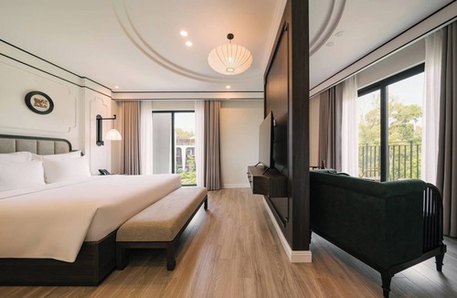 Soc Son Hotel | Soc Village Wellness & Retreat