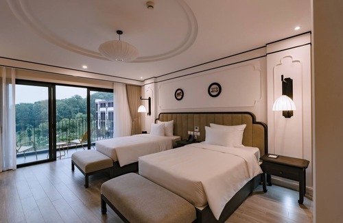 Soc Son Hotel | Soc Village Wellness & Retreat