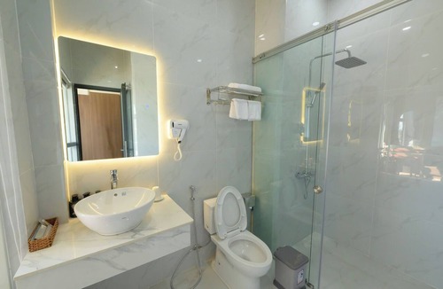 Phuoc Dan Hotel | Som Phu Quy 3 Hotel
