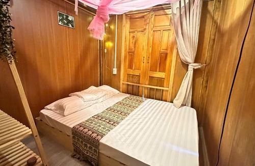 Vi Xuyen House | Song Ban Mountain Homestay
