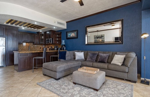 Bella Vista Condo | Sonoran Sky