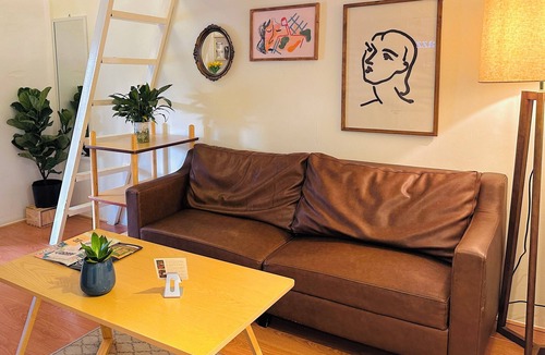 Dong Khoi House | Spa Voucher | Saigon Centre | Cozy space | 2 beds