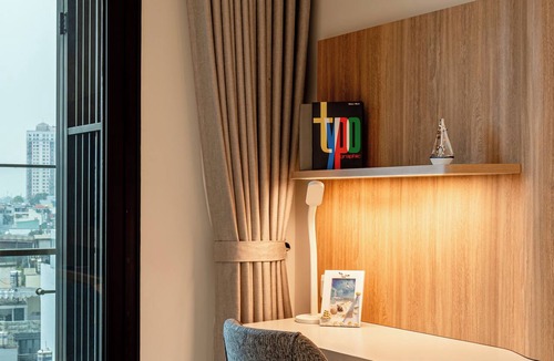 District 1 Apartment | Spacious 6-bedroom apartments in Saigon with Pool, Gym and Bathtub