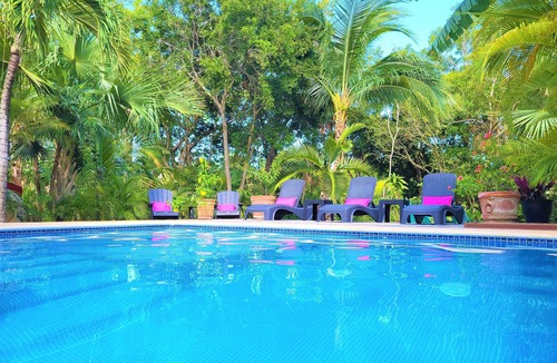 Puerto Aventuras Villa | Spacious Private Villa with Pool Backing to Golf Course Beach Only Minutes Away