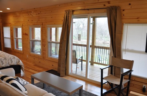 Urbana Apartment | Spacious Studio on Monocacy River, Sleeps 4, Full Bath, Kitchenette.
