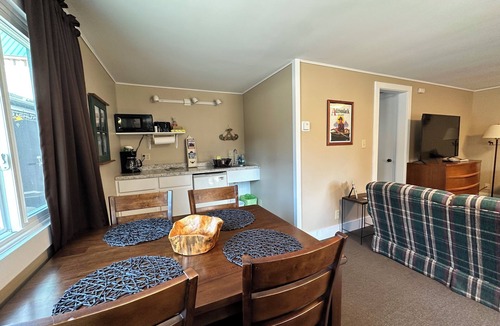 Town of Webb Cottage | Spacious Studio with Kitchenette, Sitting Area and Full Bath!