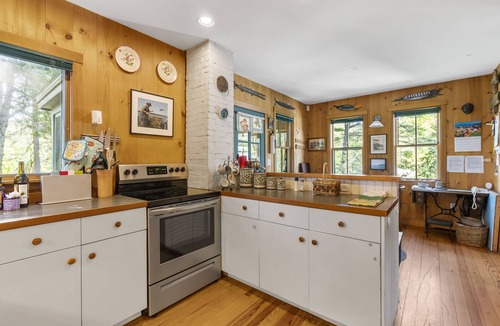 Phippsburg House | Spacious Waterfront Summer Home with Swimming, Kayaking, and Sunsets