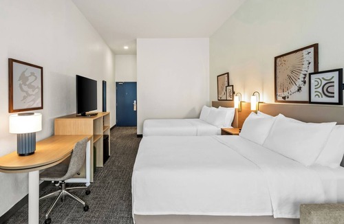Gwinnett Place Hotel | Spark by Hilton Duluth