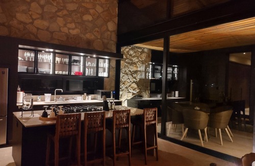 El Marques Villa | Spectacular house surrounded by vineyards, ideal to enjoy with family or friends.