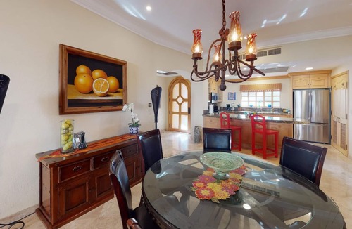 Cabo San Lucas Villa | Spectacular Family Style Villa on Medano Beach