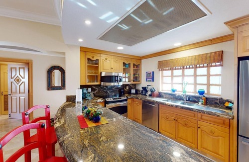 Cabo San Lucas Villa | Spectacular Family Style Villa on Medano Beach