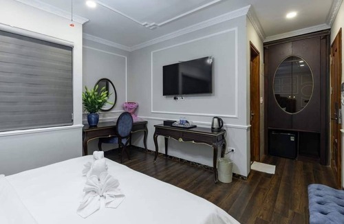 Tu Liem Hotel | Standard Room - Hoang Gia Hotel