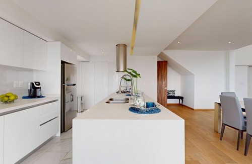 Los Alpes Apartment | Start 2026 in a penthouse with amenities