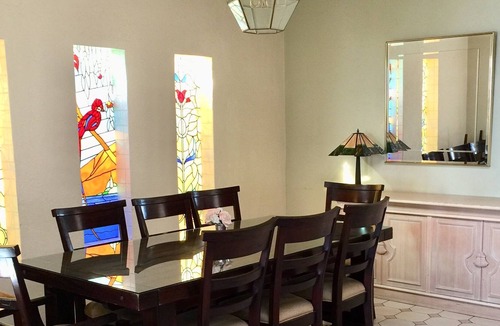 Las Gaviotas House | Steps to the Ocean-Big House w/ 2 Living Rooms & 2 Kitchens-Great Reviews