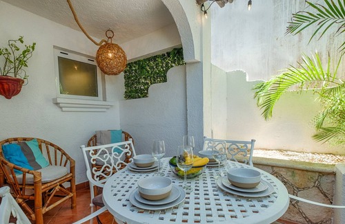 Akumal Condo | Steps to the sea! Charming garden view studio with beach access, WiFi and AC.