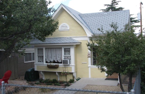Nob Hill Apartment | Studio Apartment In Historic Prescott Downtown