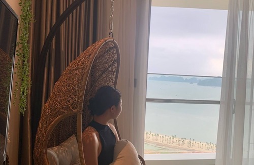 Ha Long Apartment | Studio Apartment with Sea View at Citadines Marina Halong