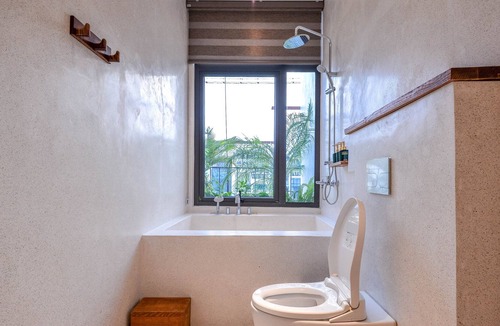 Dich Vong Apartment | Stunning Bungalow in 22Land Residence