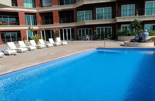 Balcones de Loma Linda Condo | Stunning ocean and one of Mazatlans top tourist attractions cliff divers view.