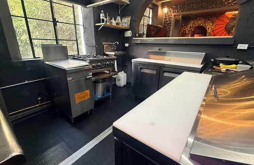 Roma Sur Apartment | Stylish Loft in Roma Sur Walk to Cafés & Metro