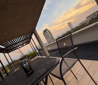 Downtown Mexico City Apartment | Stylish Loft Reforma,Queen, Sofa Bed,Twin