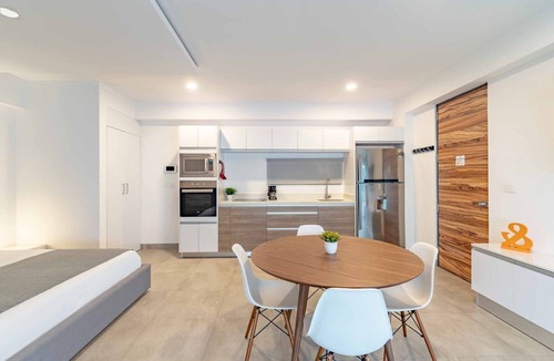 Centro Apartment | Stylish Urban property close the 5th