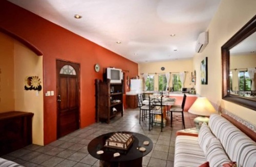 Colonia Andres Hotel | Summer Place Inn Full House