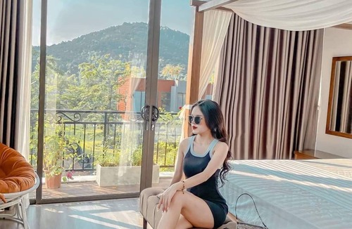 Ngoc Thanh Villa | Sun Hillary Flamingo Đại Lải