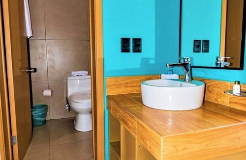 Zona Dorada Hotel | Sun & Sea Getaway Offering Comfort, Convenience & Beachside Charm